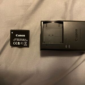 Canon power shot A4000 IS digital camera